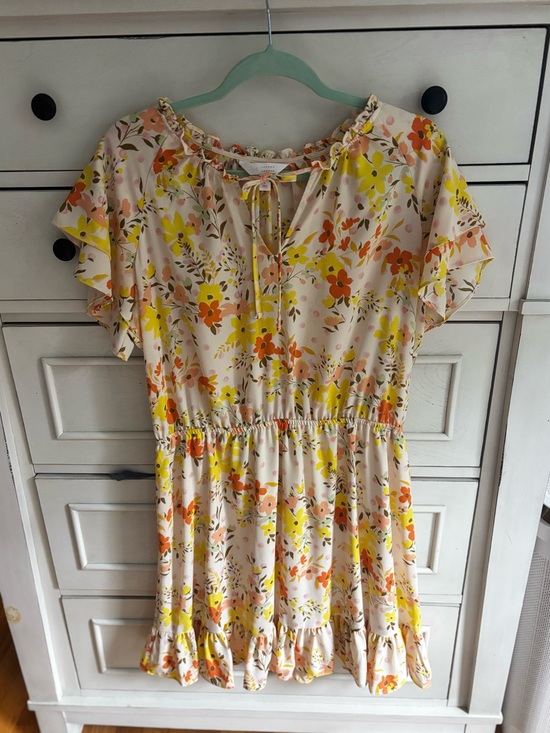 LC Lauren Conrad Dresses & Skirts - LC Lauren Conrad Cream Floral Dress with Yellow and Orange Blooms